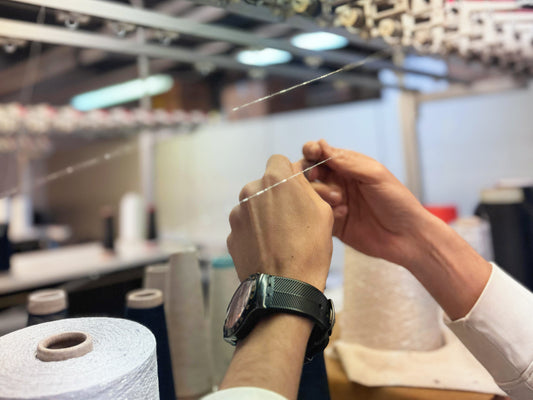 L'Artigianalità del Cashmere Umbro: Un Viaggio nel Cuore del Made in Italy